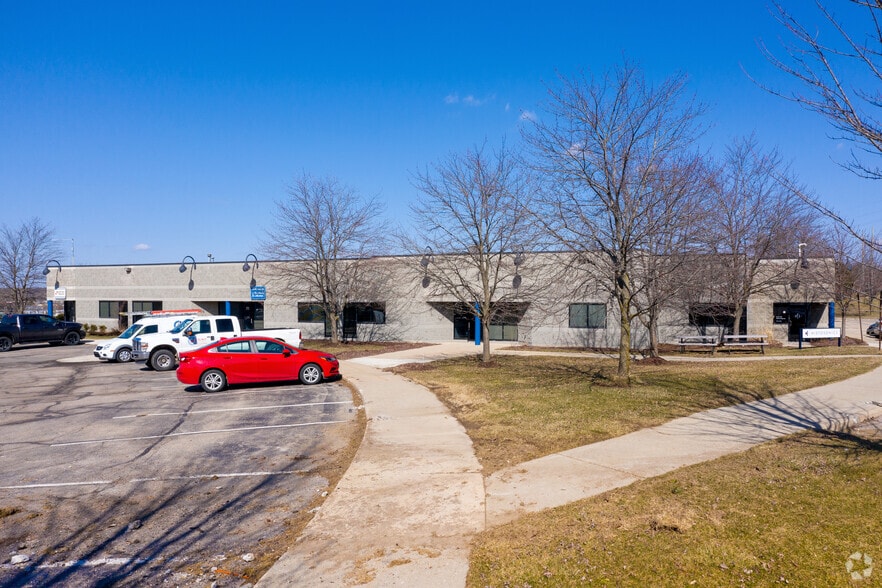 3526 W Liberty Rd, Ann Arbor, MI for lease - Building Photo - Image 3 of 5