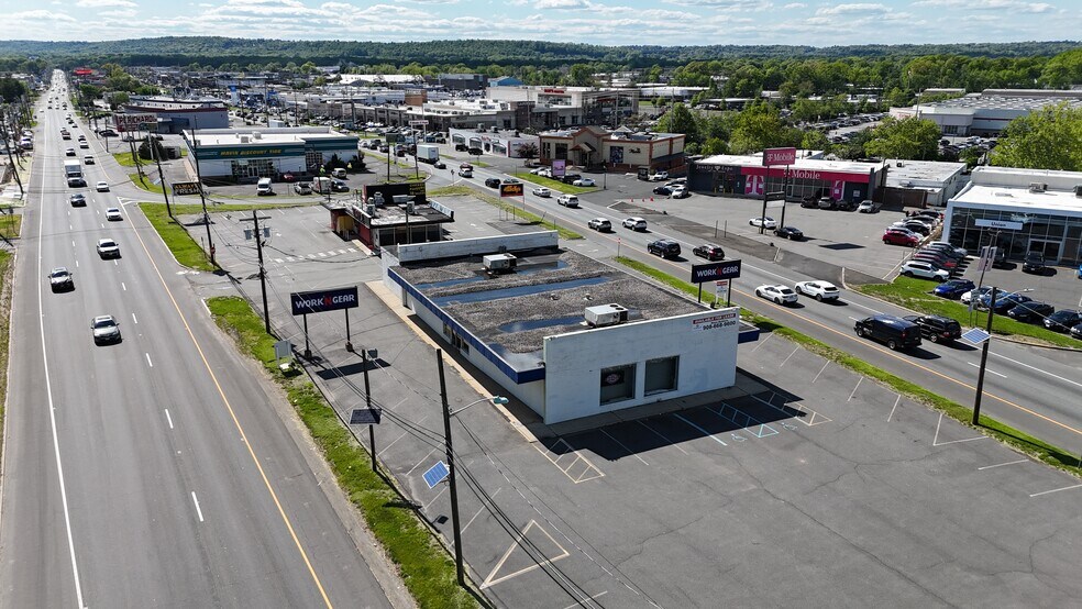 2151 Route 22, Union Township, NJ à louer - Photo du bâtiment - Image 3 de 3