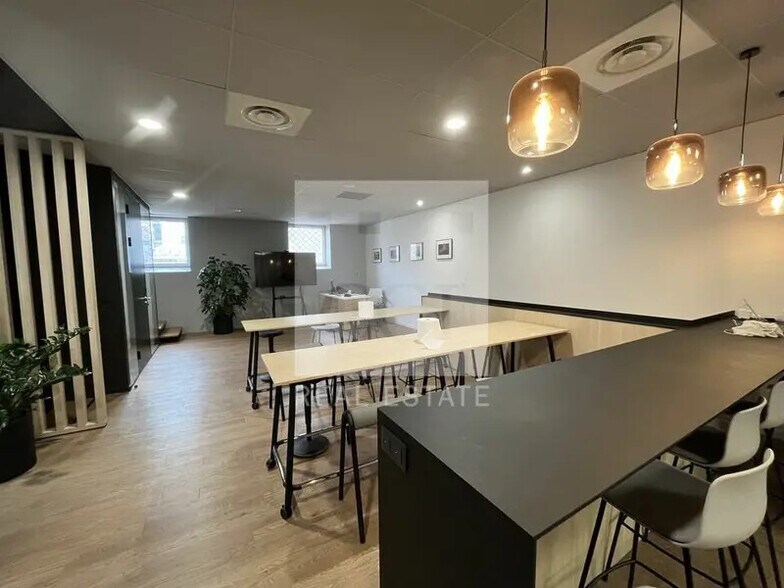 81 Rue D'Inkermann, Lyon for sale - Building Photo - Image 3 of 12