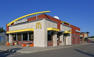 Plus de détails pour 211 Elm St W, Annandale, MN - Commerce de détail à vendre