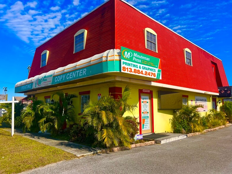 5519 Hanley Rd, Tampa, FL à vendre - Photo du bâtiment - Image 2 de 37