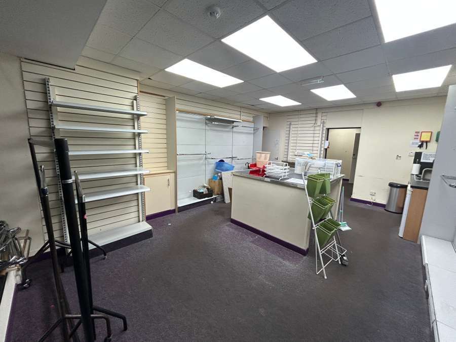 6-10 Ballygowan Road, Belfast à louer Photo du bâtiment- Image 1 de 4