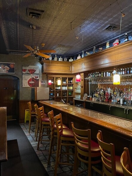 3109-3133 Watson Rd, Saint Louis, MO for lease - Interior Photo - Image 3 of 13