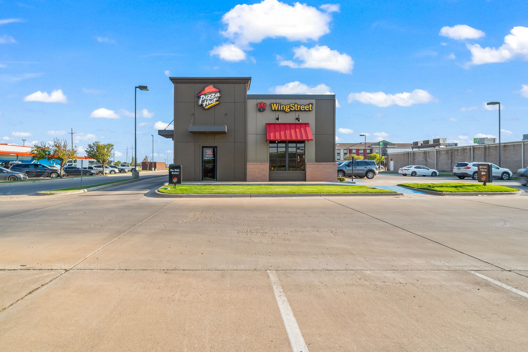 7907 82nd St, Wolfforth, TX for lease Building Photo- Image 1 of 23