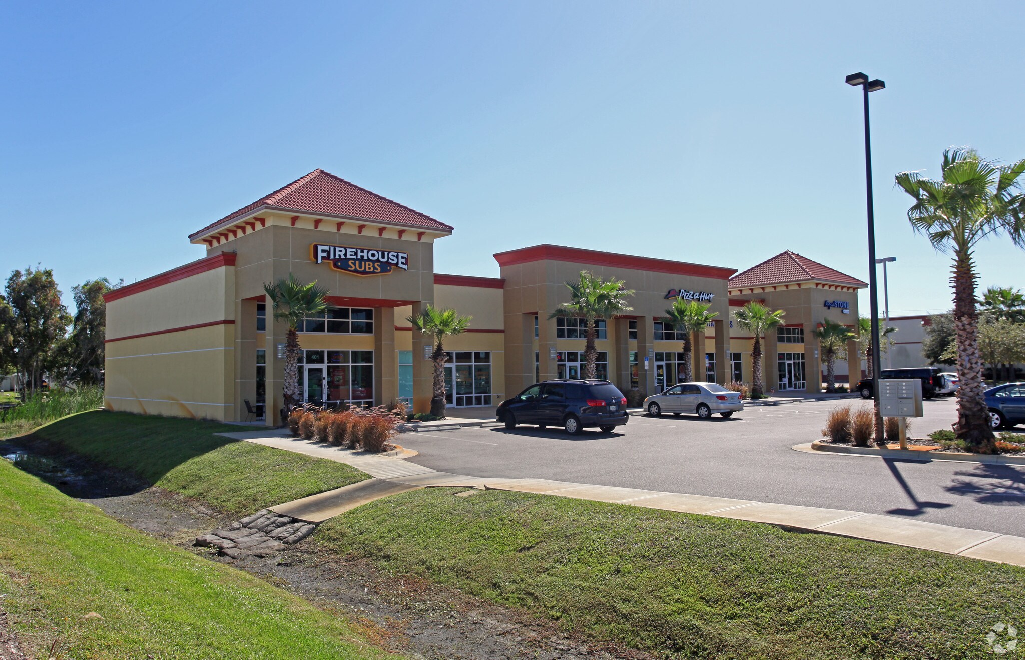 401-409 S Belcher Rd, Clearwater, FL for lease Primary Photo- Image 1 of 7