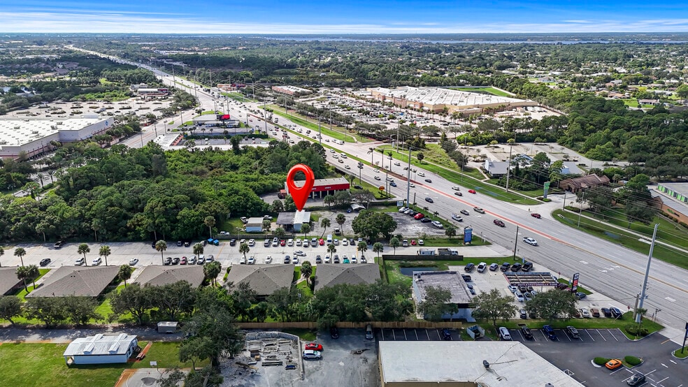 10720 S US Highway 1, Port Saint Lucie, FL à vendre - Photo du bâtiment - Image 2 de 10