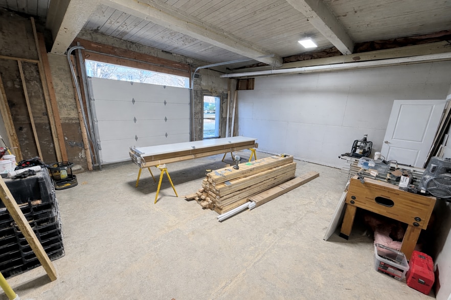 513 Winthrop St, Rehoboth, MA for lease - Building Photo - Image 3 of 6