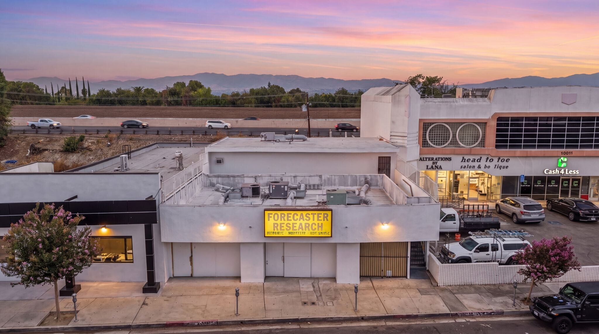 19621-19623 1/2 Ventura Blvd, Tarzana, CA for sale Building Photo- Image 1 of 79
