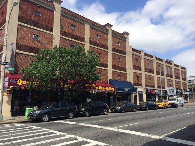 More details for 34-09-34-11 Queens Blvd, Long Island City, NY - Retail, Industrial for Lease