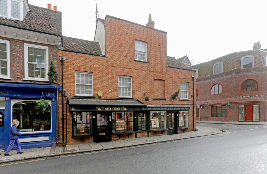 31-33 High St, Windsor à louer - Photo du bâtiment - Image 2 de 2