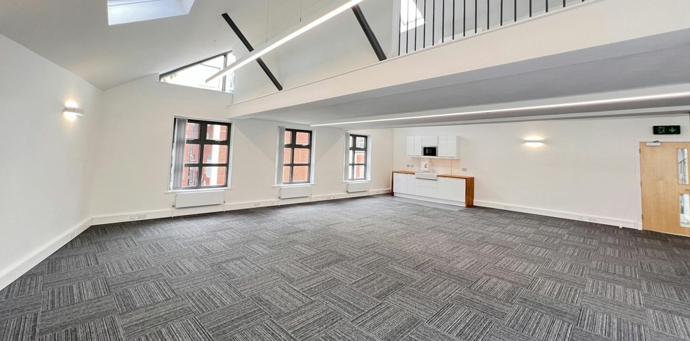 4A Fleet Rd, London for lease - Interior Photo - Image 2 of 4