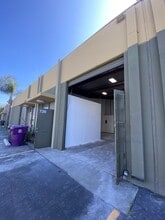 701-833 W Anaheim St, Long Beach, CA à louer Photo intérieure- Image 1 de 7