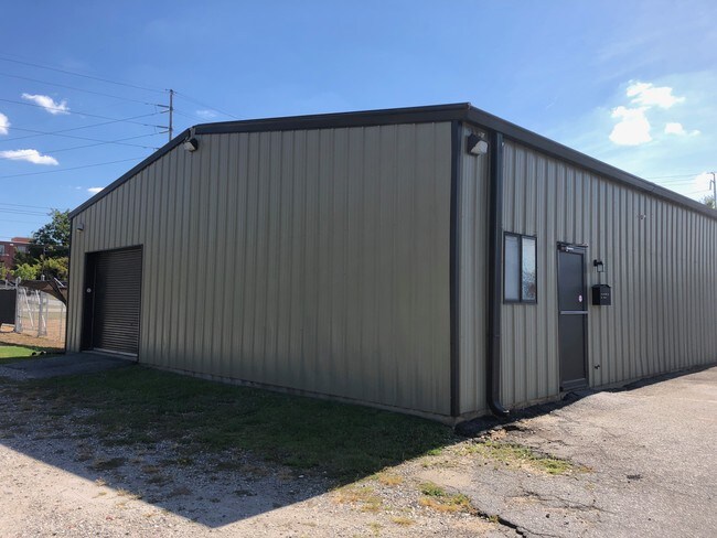Plus de détails pour 415 St Johns Way, Columbus, GA - Local d'activités à louer