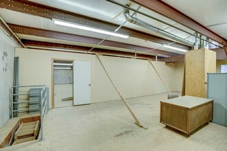 2620 Carson St, Haltom City, TX à louer Photo intérieure- Image 1 de 24