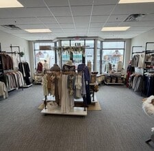 101-129 Main St W, Waconia, MN for lease Interior Photo- Image 1 of 3