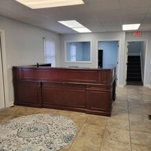 135 Gasoline Alley, Mooresville, NC à vendre Photo intérieure- Image 1 de 3