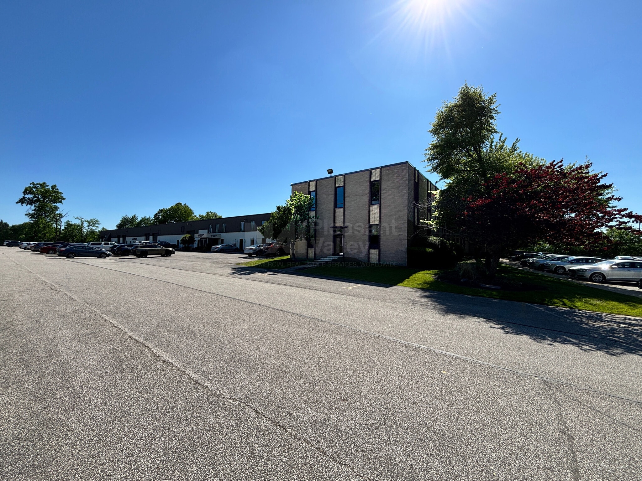 2110-2130 E Aurora Rd, Twinsburg, OH for sale Building Photo- Image 1 of 8