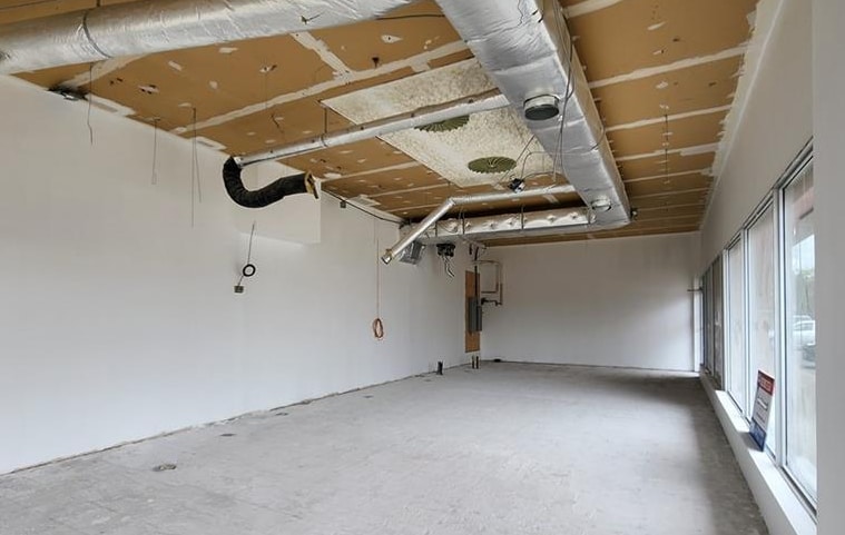 1717 Bank St, Ottawa, ON for lease Interior Photo- Image 1 of 6