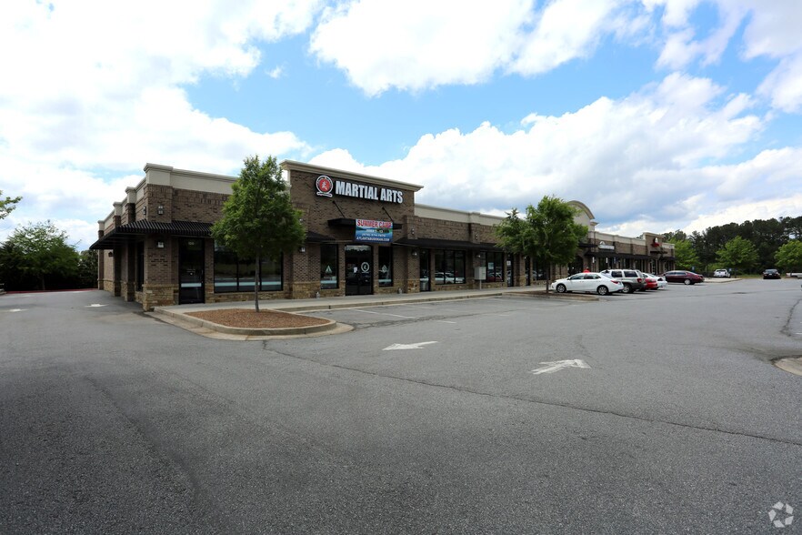 Acworth Due West Rd & Cob Pky, Acworth, GA for lease - Primary Photo - Image 1 of 1