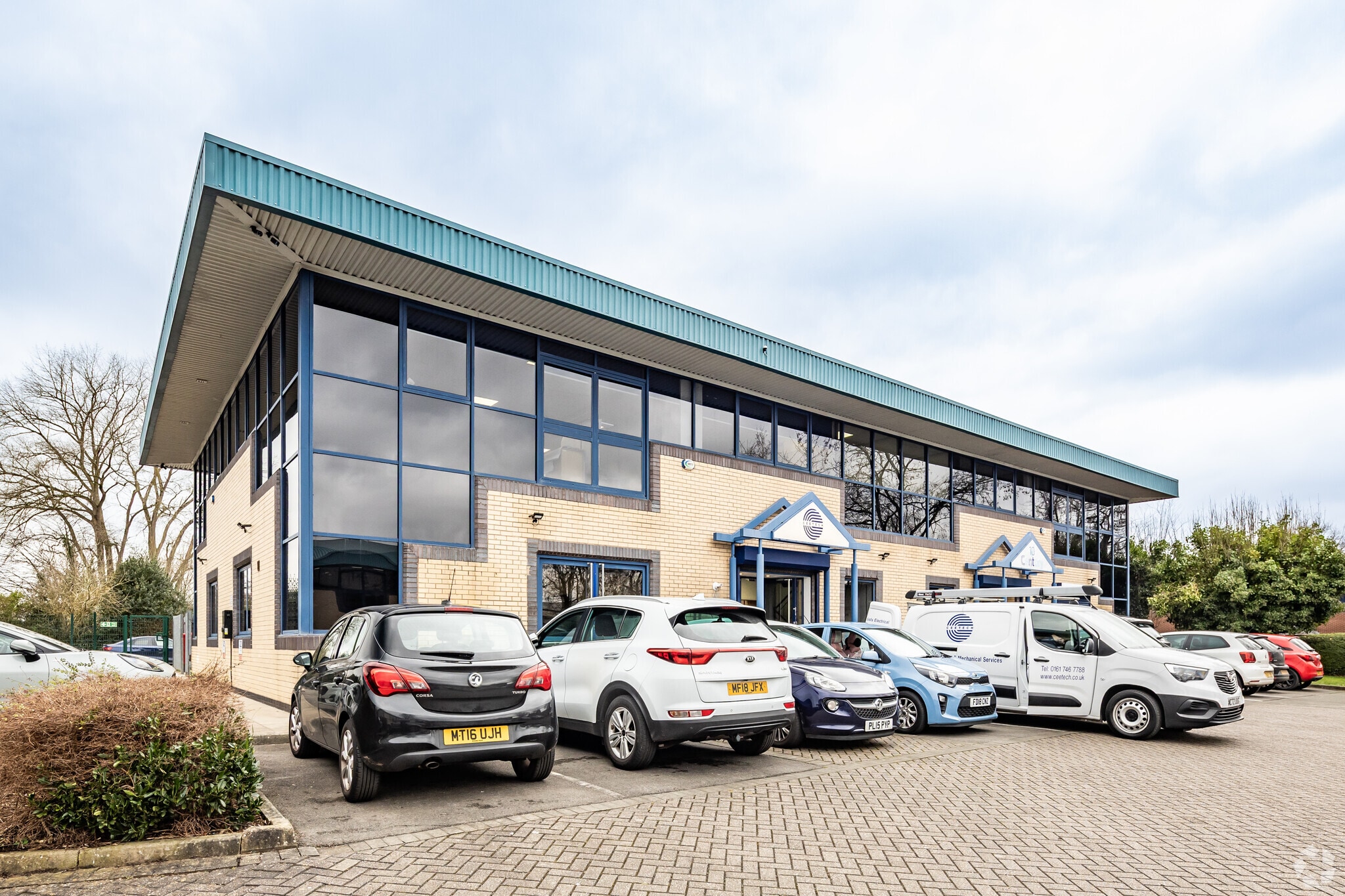 Pacific Rd, Altrincham for lease Primary Photo- Image 1 of 5