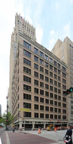 708 Main St, Houston, TX à louer - Photo du bâtiment - Image 3 de 25