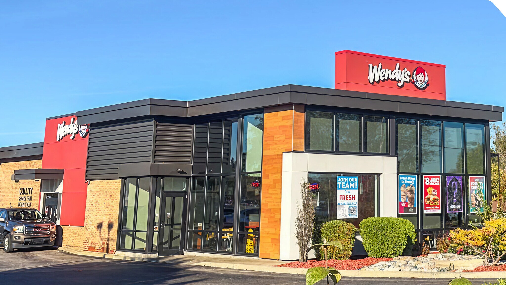 1185 M-89, Plainwell, MI à vendre Photo du bâtiment- Image 1 de 4