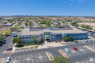 690 N Cofco Center Ct, Phoenix, AZ - Aerial  map view