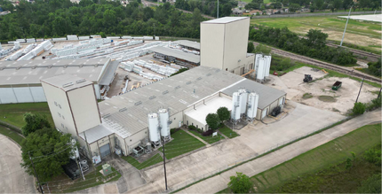 8615 Golden Spike Ln, Houston, TX à louer Photo du bâtiment- Image 1 de 2