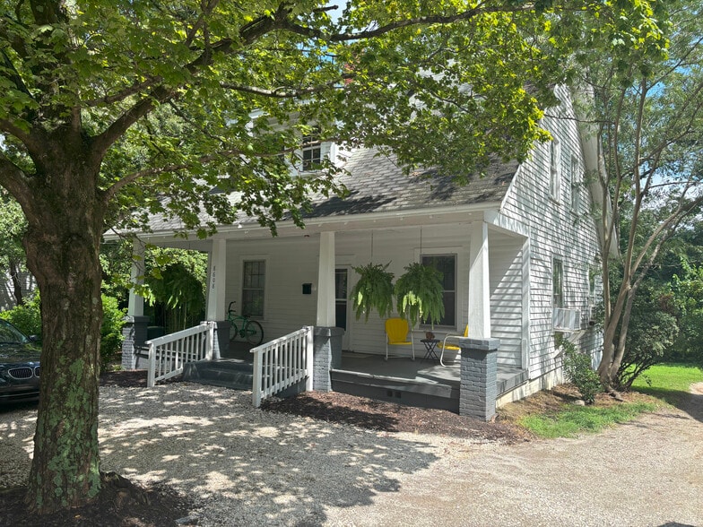 8608 Chapel Hill Rd, Cary, NC for sale - Building Photo - Image 3 of 6