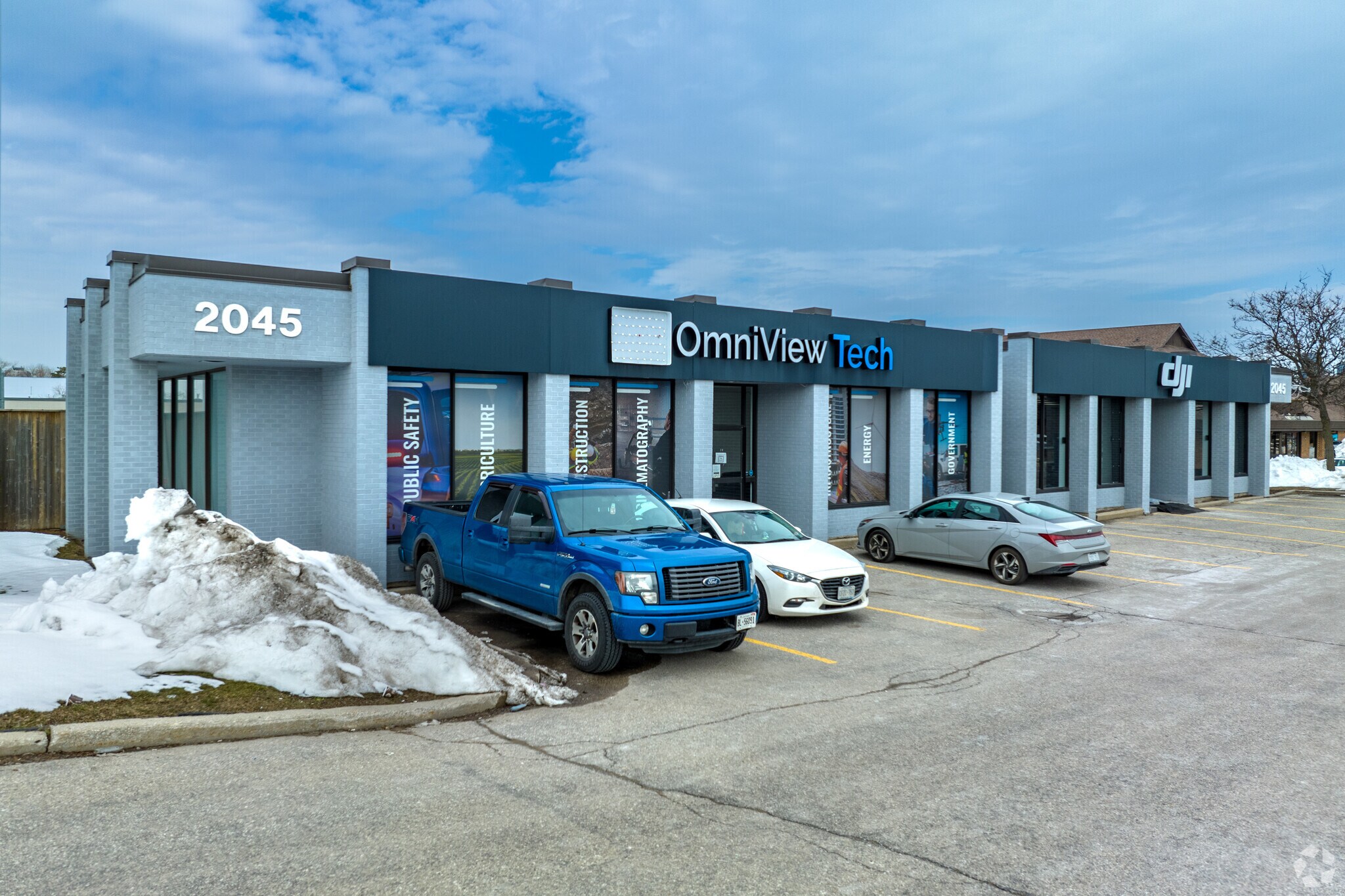 2045 Dundas St E, Mississauga, ON à vendre Photo principale- Image 1 de 1