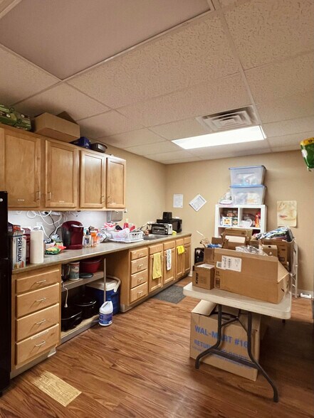 526 Market St, Osage City, KS à vendre - Photo du bâtiment - Image 3 de 21