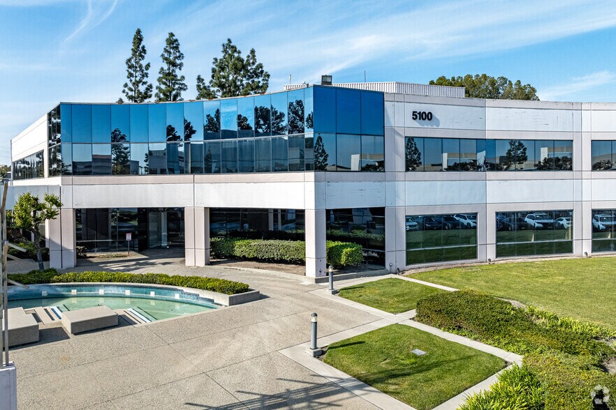 5100 S Eastern Ave, Commerce, CA à louer - Photo principale - Image 1 de 10