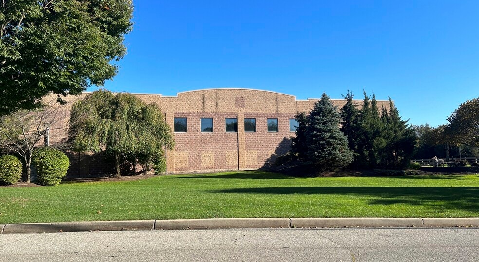 10 Culnen Dr, Branchburg, NJ for lease - Building Photo - Image 1 of 10