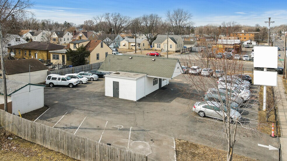 370 Maryland Ave W, Saint Paul, MN à vendre - Photo du bâtiment - Image 3 de 18