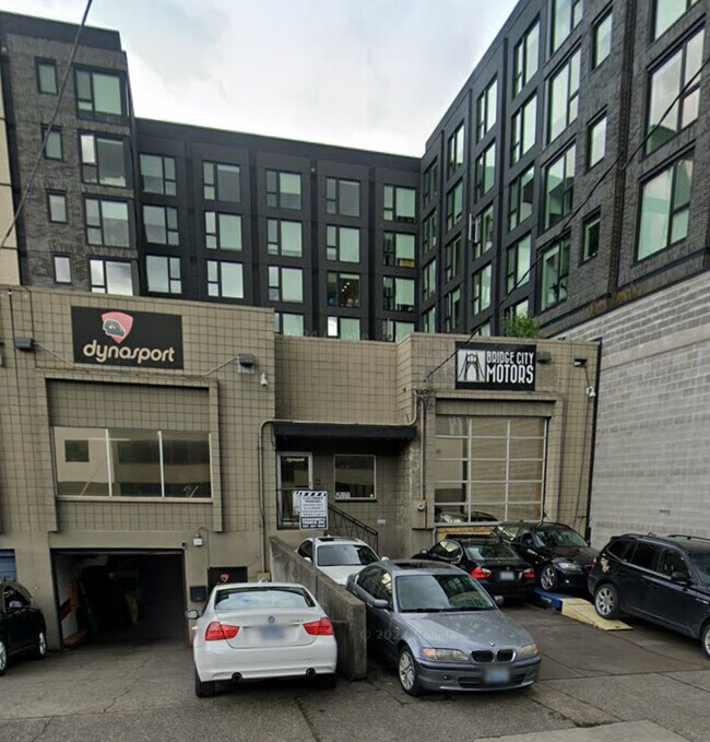 Plus de détails pour 1321 NW 17th Ave, Portland, OR - Industriel à vendre