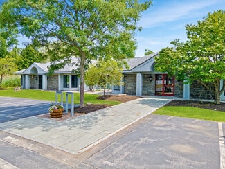 Plus de détails pour 5710 Commons Park, East Syracuse, NY - Bureau à louer