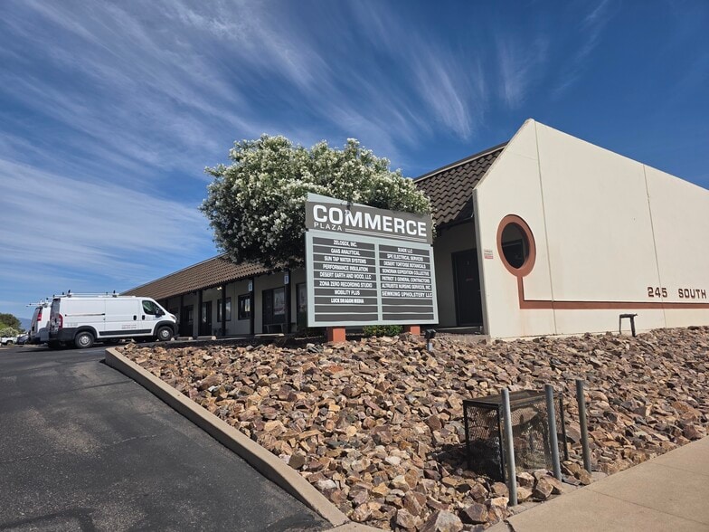 245 S Plumer Ave, Tucson, AZ for lease - Building Photo - Image 3 of 9