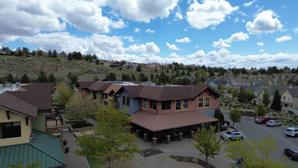 7655 Town Square Way, Reno, NV for lease - Building Photo - Image 2 of 11