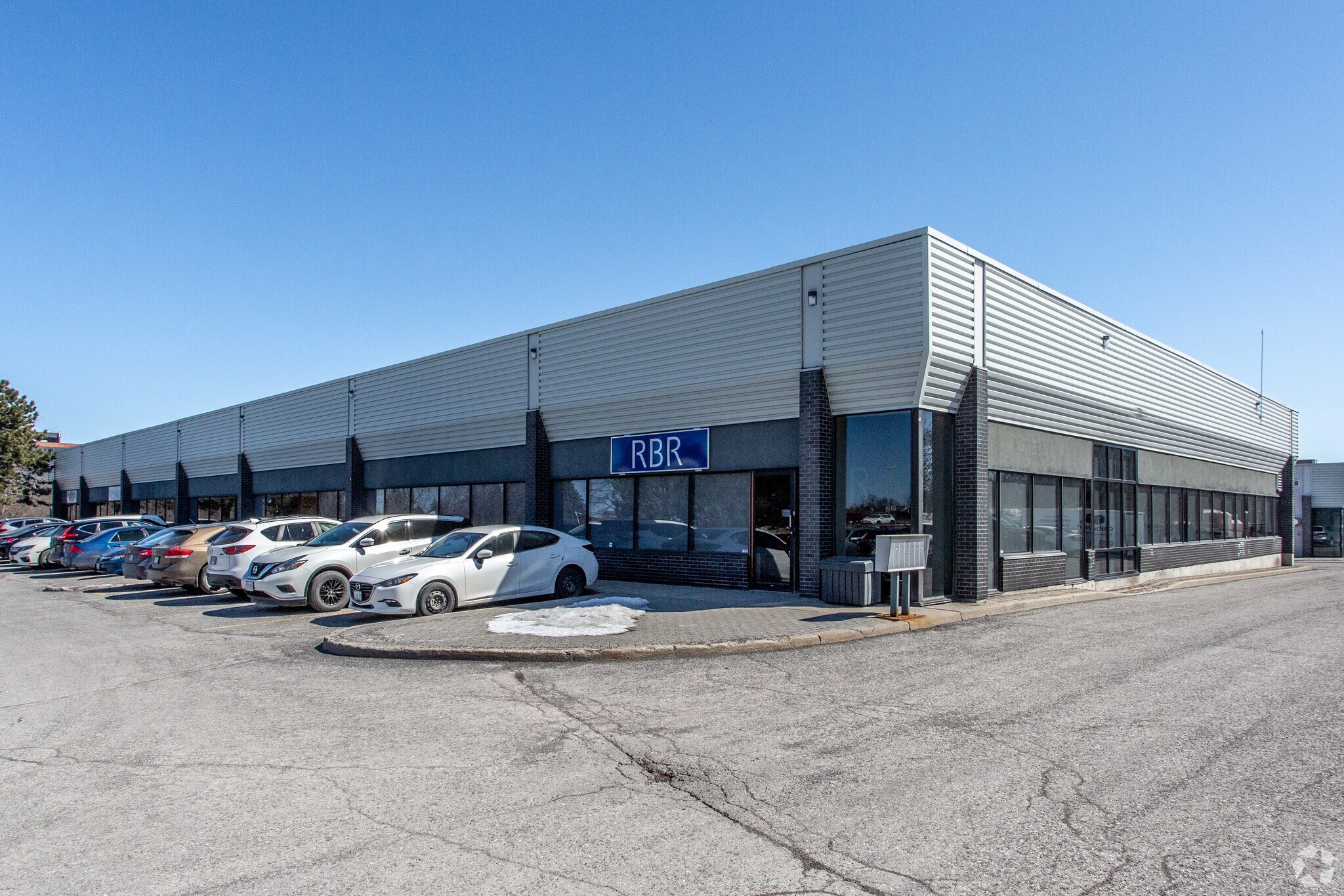 95 Hines Rd, Ottawa, ON à vendre Photo principale- Image 1 de 1