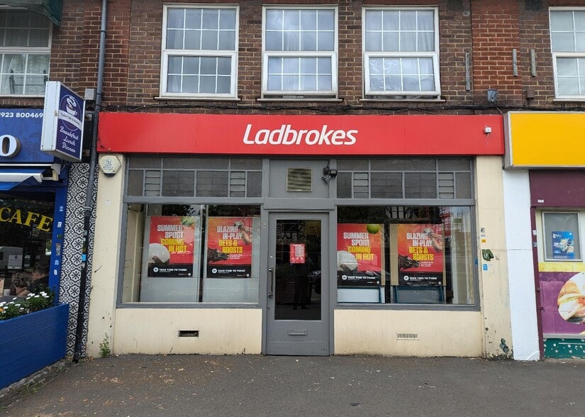 186B Bushey Mill Ln, Watford for lease - Building Photo - Image 3 of 5