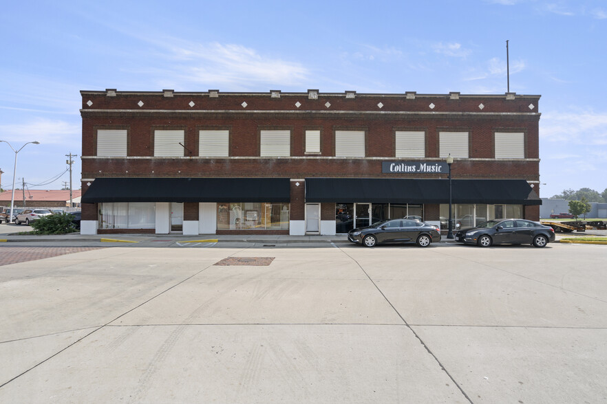 98 N Kingshighway, Sikeston, MO for sale - Building Photo - Image 1 of 1