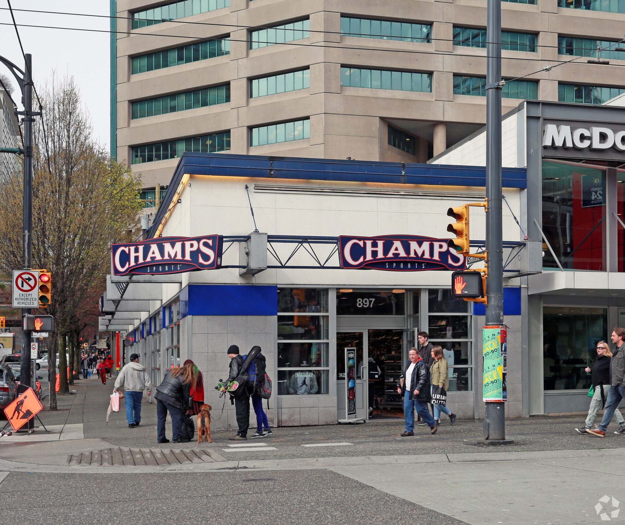 897 Granville St, Vancouver, BC for sale Primary Photo- Image 1 of 1