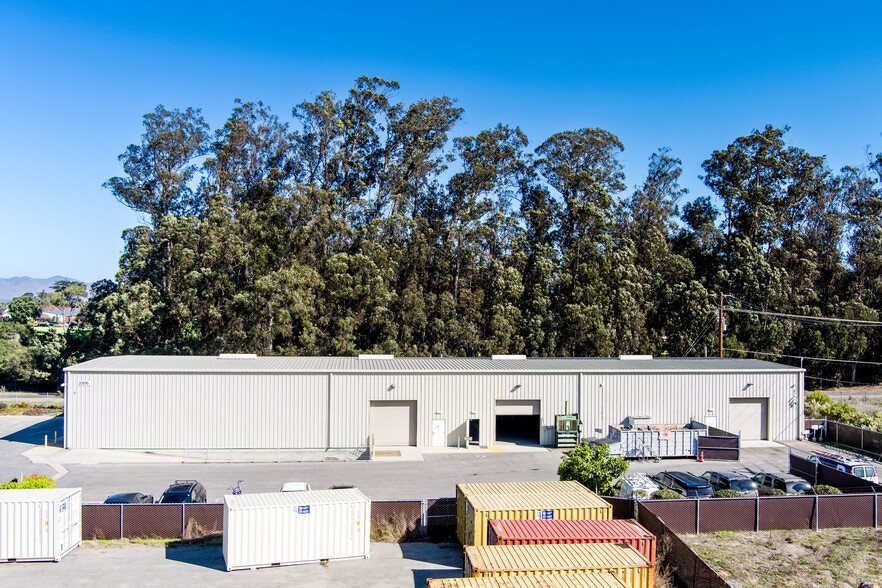 2996 Industrial Pky, Santa Maria, CA à louer - Photo principale - Image 1 de 7