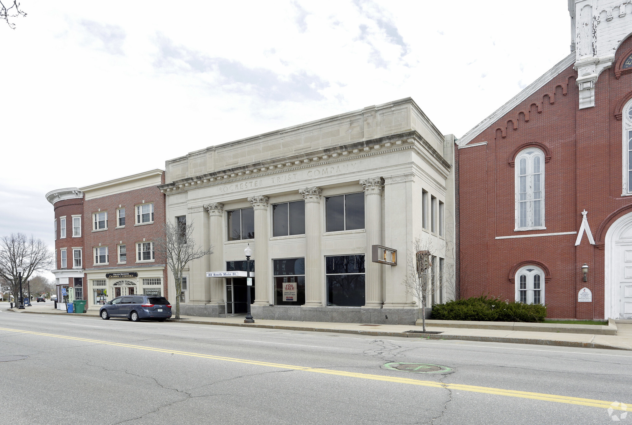 22 S Main St, Rochester, NH for sale Primary Photo- Image 1 of 1