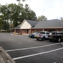 2344 Centerville Rd, Tallahassee, FL for lease Interior Photo- Image 1 of 14