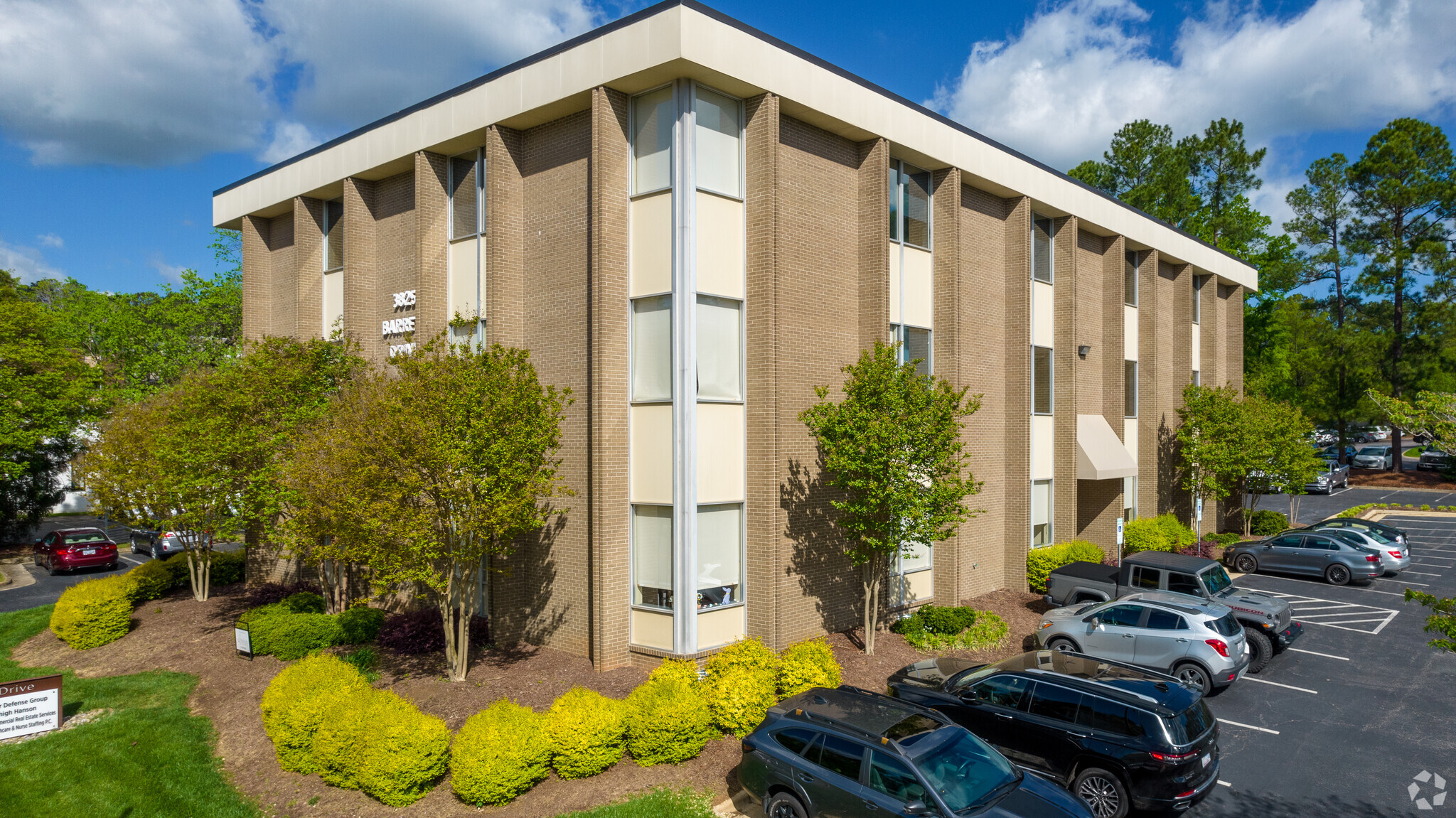 3825 Barrett Dr, Raleigh, NC à vendre Photo du bâtiment- Image 1 de 1