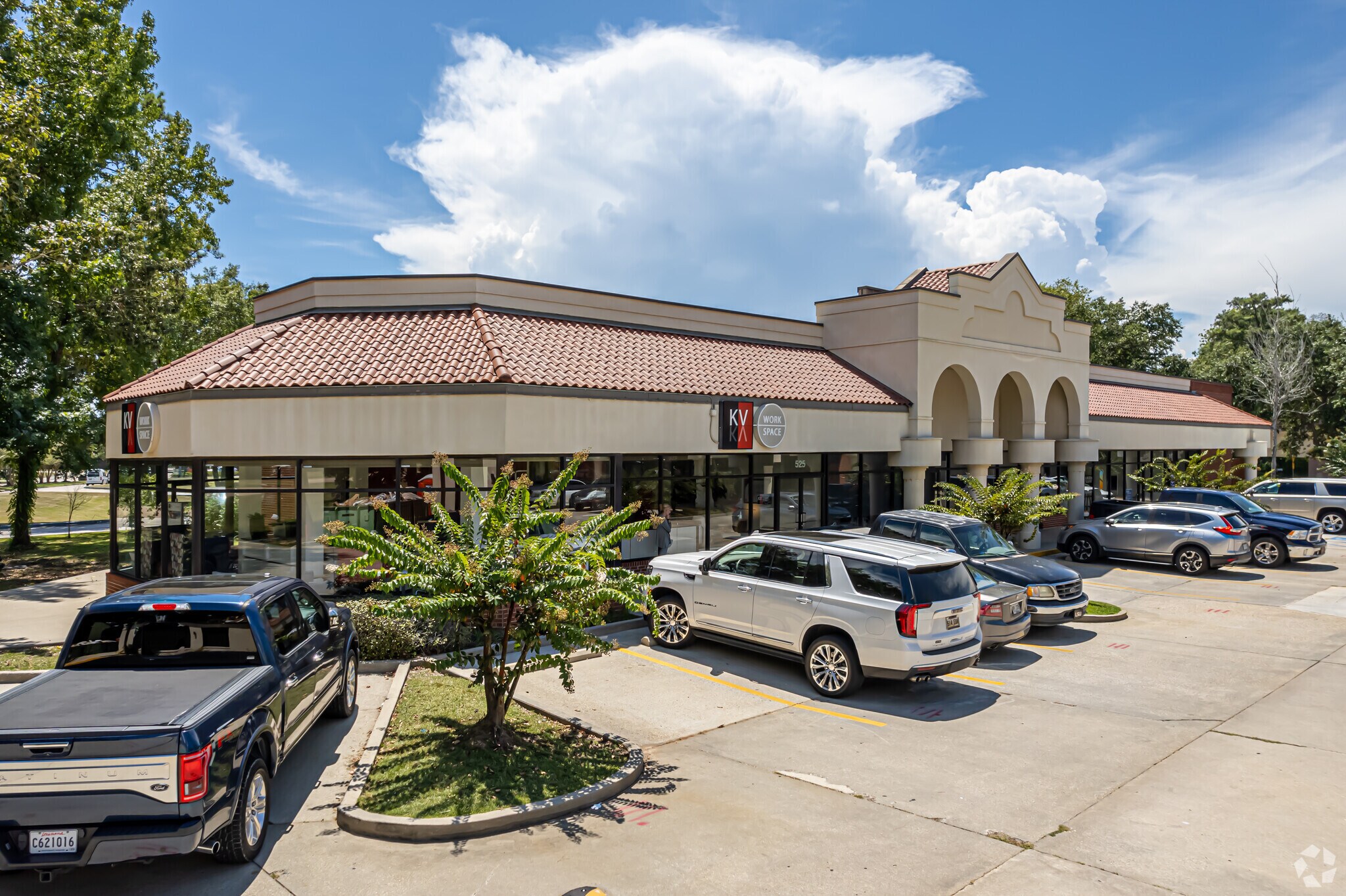 515-525 N Causeway Blvd, Mandeville, LA à louer Photo principale- Image 1 de 10