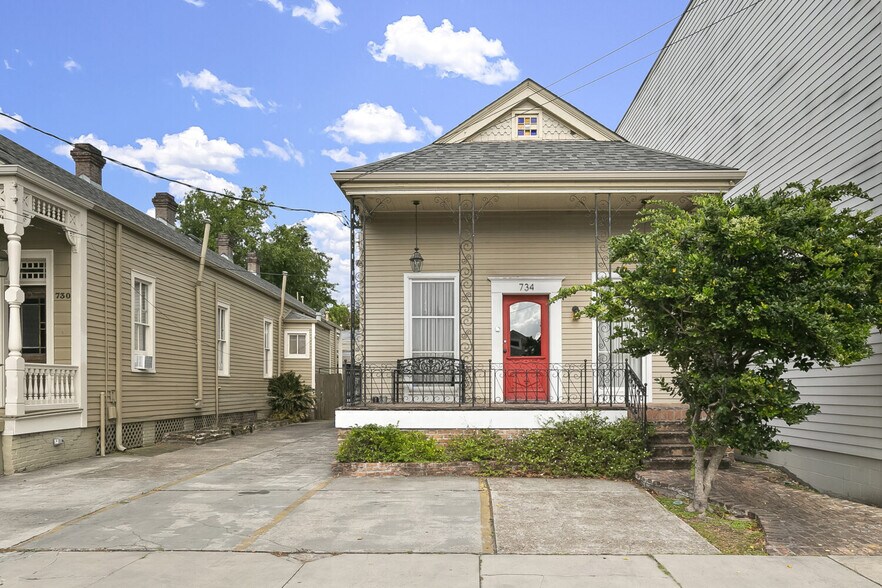 734 Nashville Ave, New Orleans, LA à louer - Photo du bâtiment - Image 2 de 10