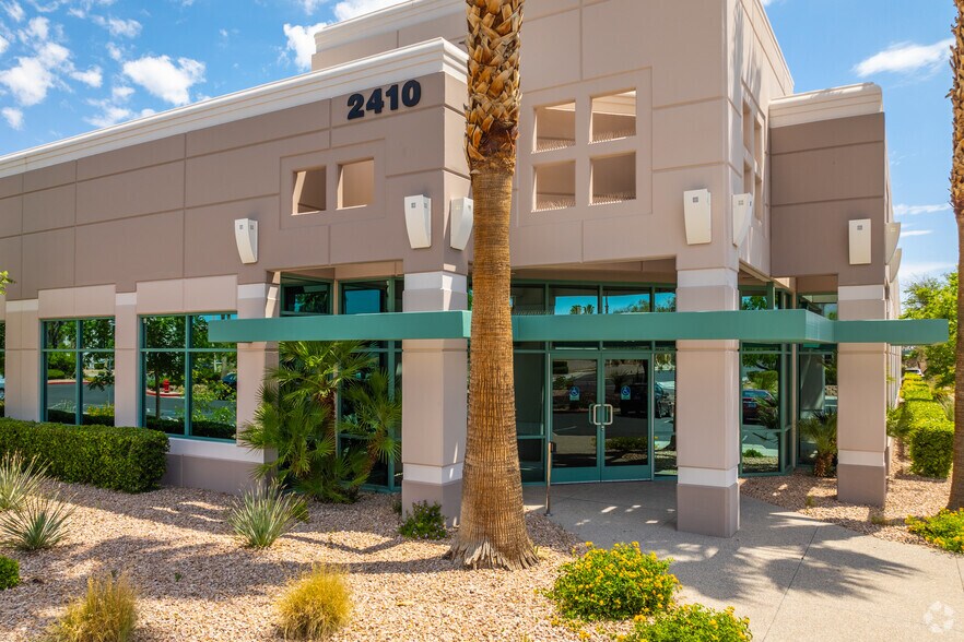 2410 Fire Mesa St, Las Vegas, NV à louer - Photo du bâtiment - Image 1 de 12