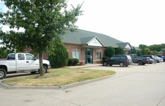More details for 66-72 W Sunbridge Dr, Fayetteville, AR - Office for Lease